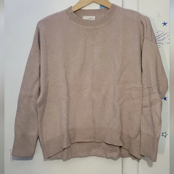 Universal Thread Sweater Size XSmall - Picture 1 of 4